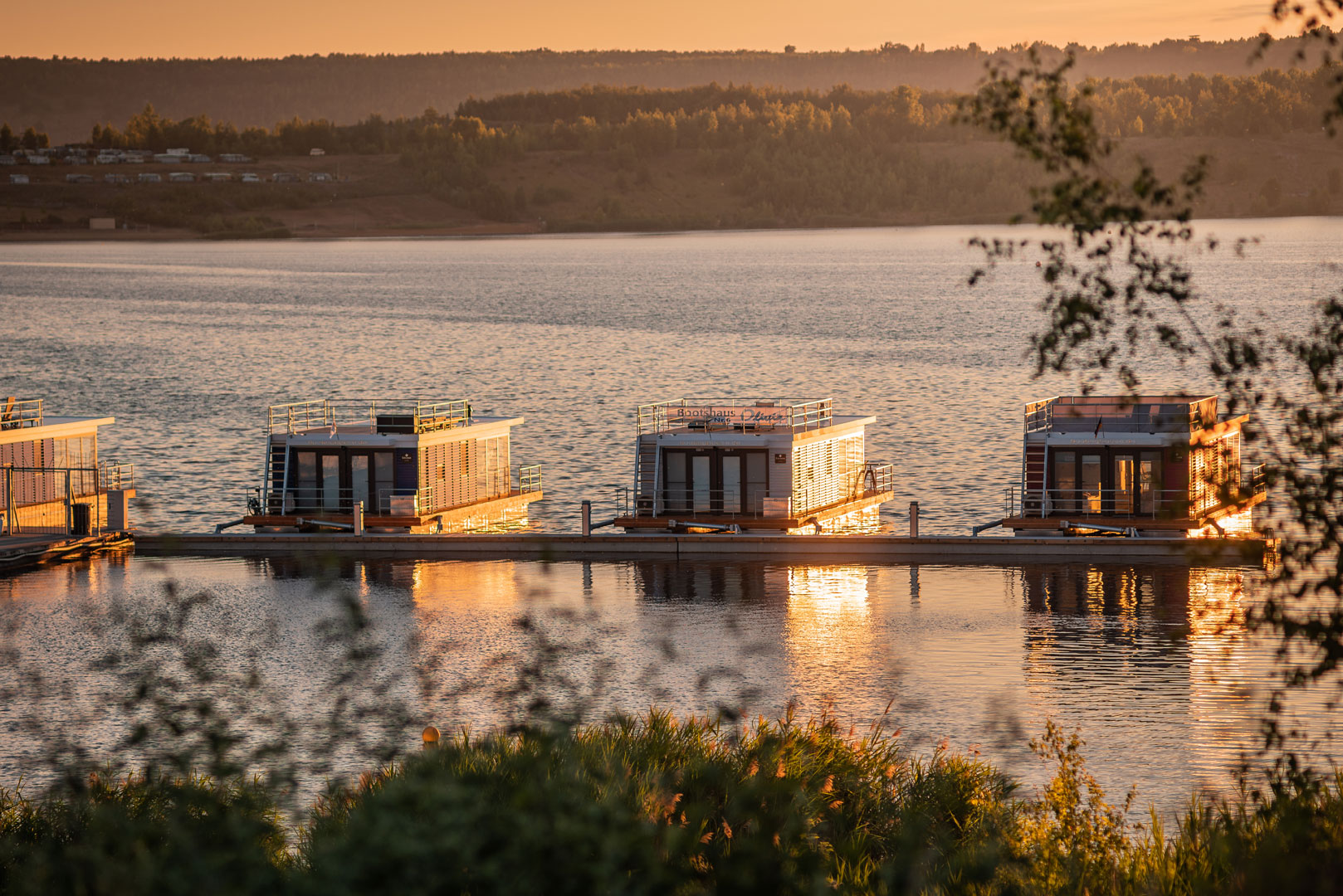 hausboot geiseltalsee sachsenanhalt