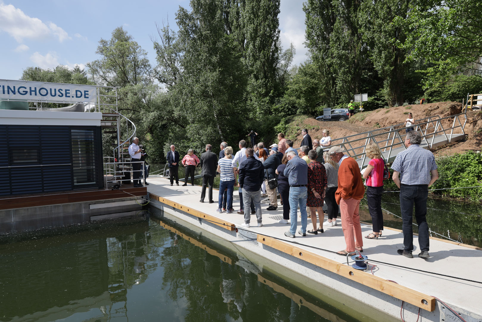 musterhaus floating house